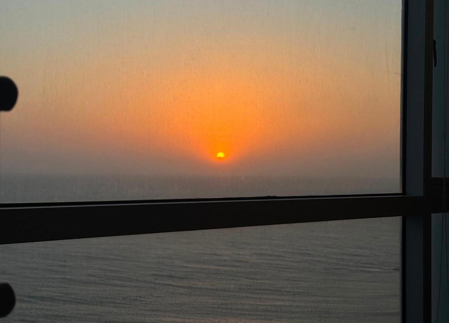Palmetto Sunset * Cartagena